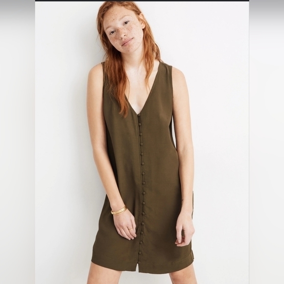 Madewell Dresses & Skirts - Madewell light pink/salmon heather‎ button front dress